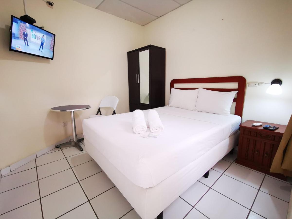 Hotel Armonia Hostal