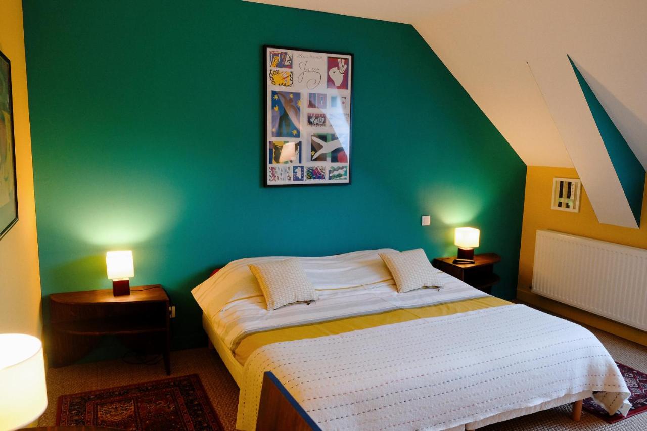 Suite with Garden View