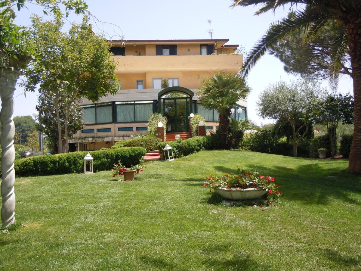 B&B Rotondi - Hotel La Campagnola - Bed and Breakfast Rotondi