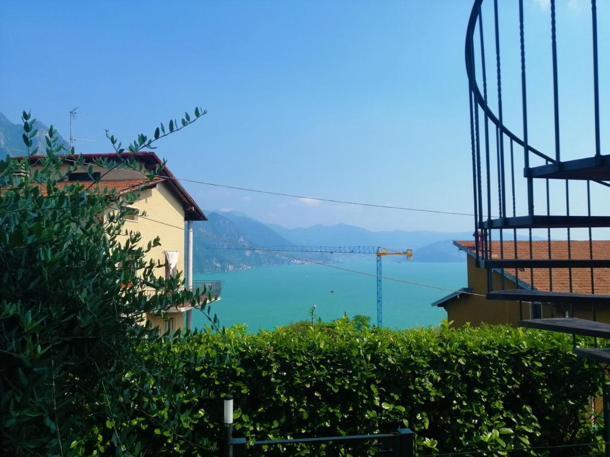 B&B Riva di Solto - IseoLakeRental - Appartamento Chiara - Bed and Breakfast Riva di Solto