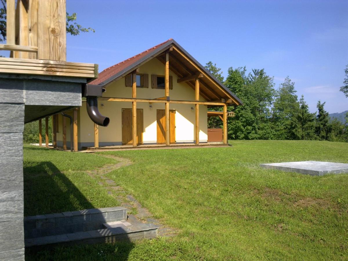 Gozdarjeva koča nad Rimskimi Toplicami - B&B Dol pri Hrastniku