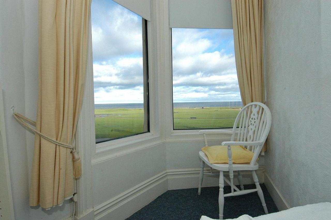 Einzelzimmer mit Meerblick