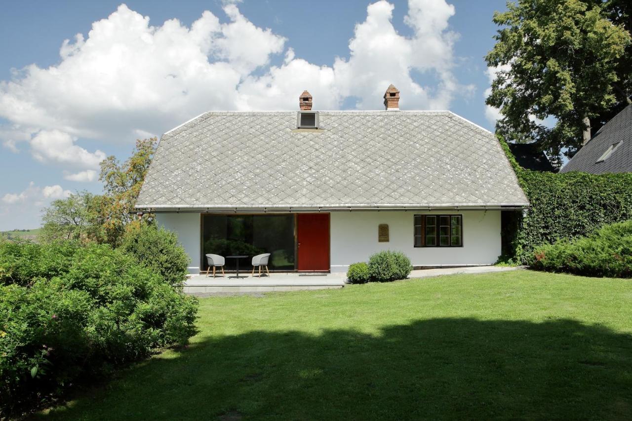 Galerie Napoli - Chambres d’hôtes Bystřec