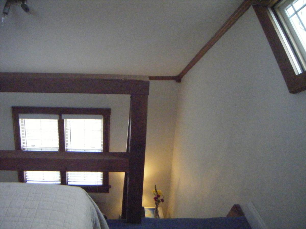 Two-Level Double Room with Shared Bathroom