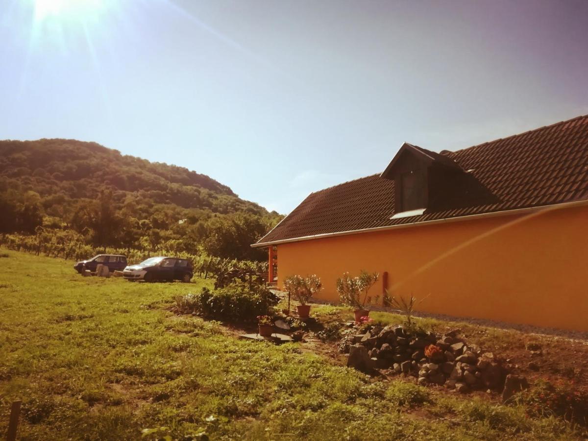 Kádárok Vendégháza a Somló-hegyen - Chambres d’hôtes