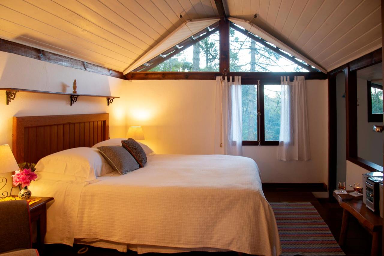 Chalet with Hot Tub
