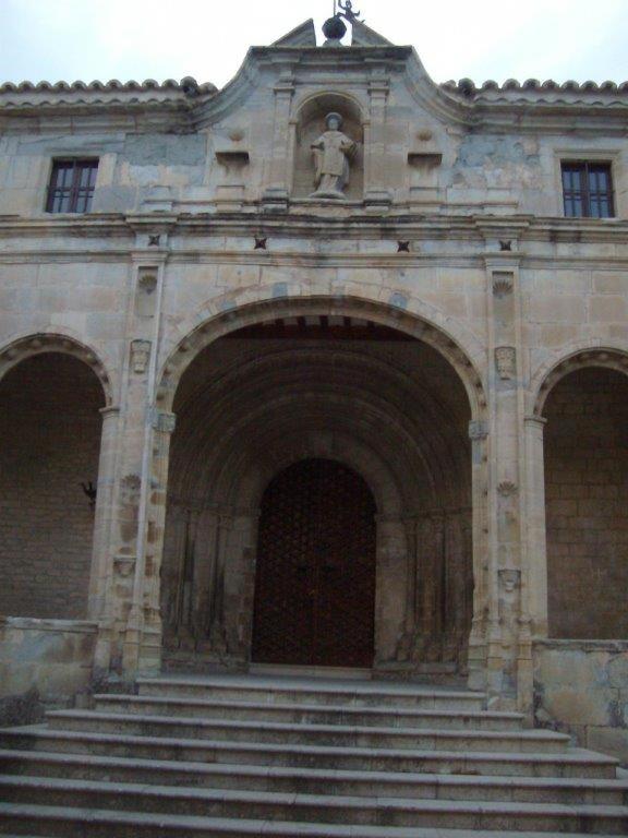 B&B Roda de Isábena - Apartamentos La Catedral - Bed and Breakfast Roda de Isábena