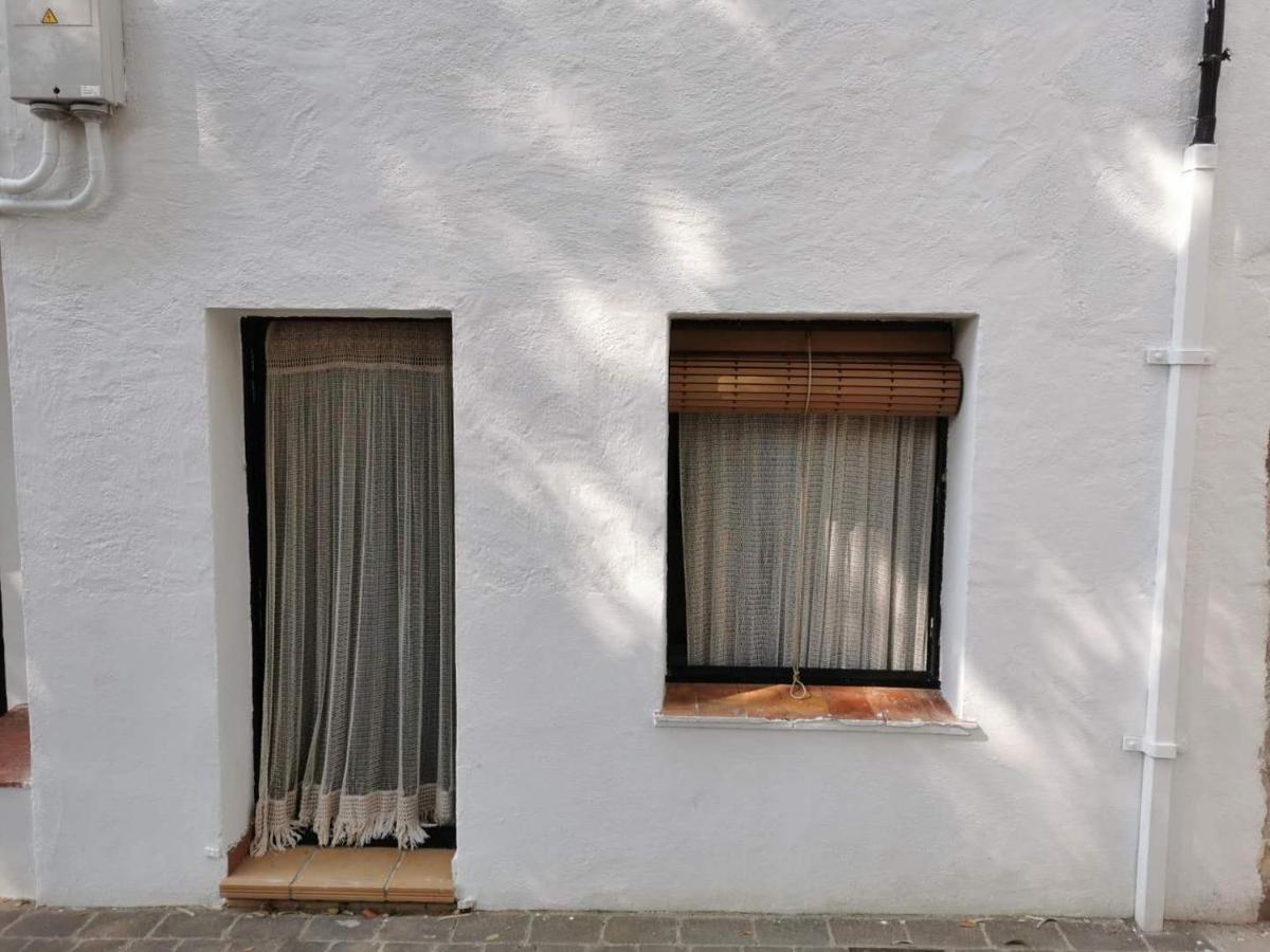 Cozy apartment 30 steps from the ocean - B&B Palafrugell