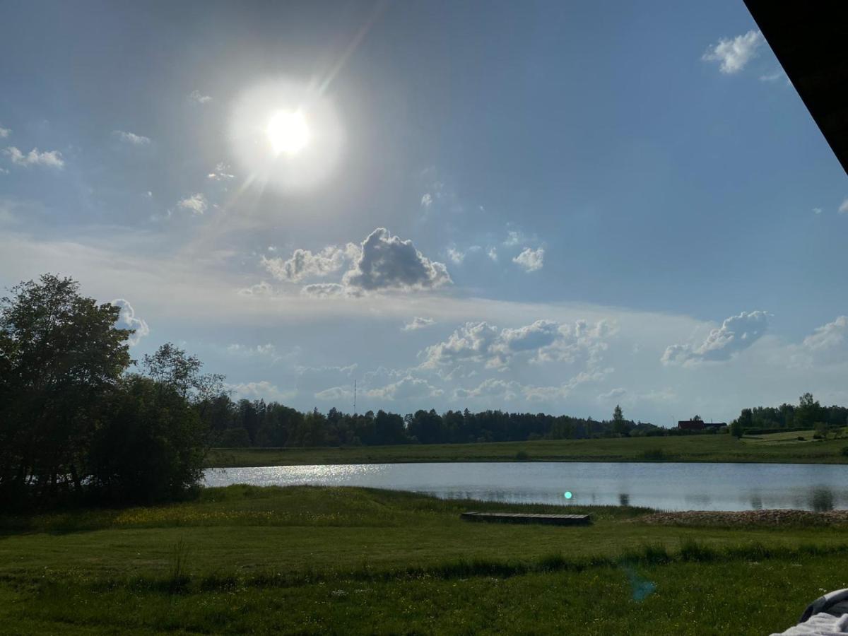 Kaussjärve puhkemaja - B&B