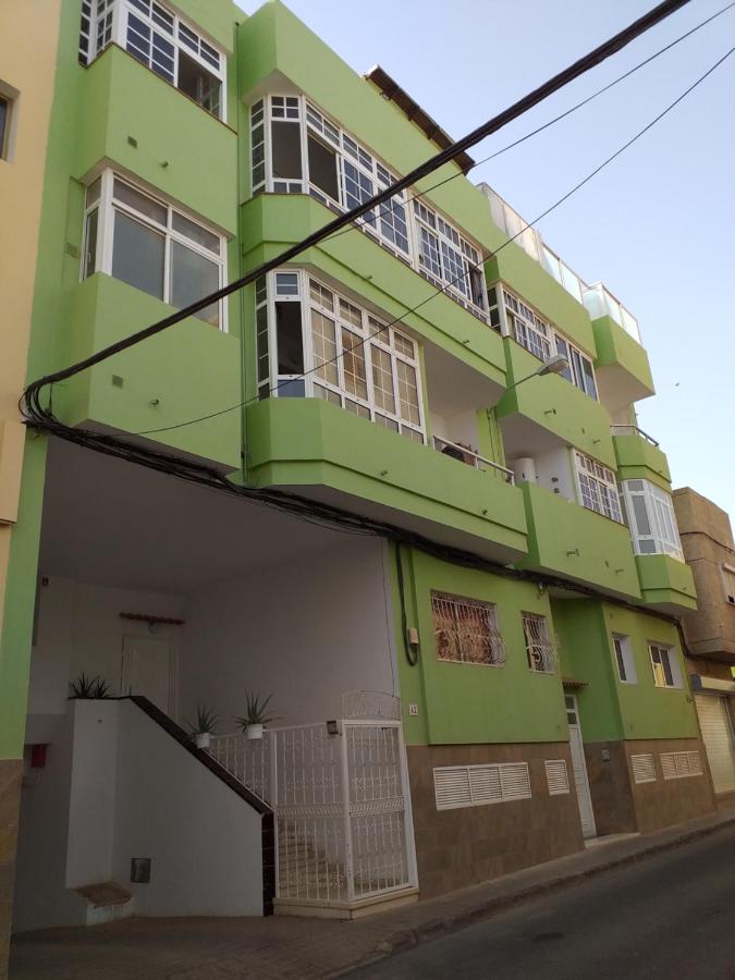 Apartamento TRISTANA - B&B Vecindario