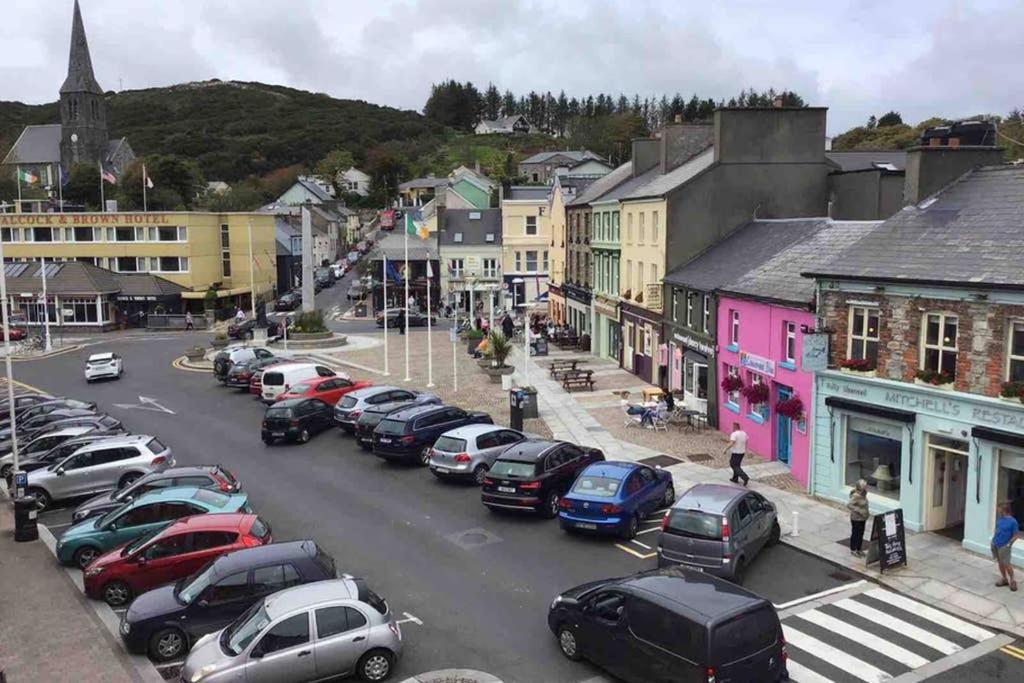 Apartment 4, Clifden Bay Apartments - B&B