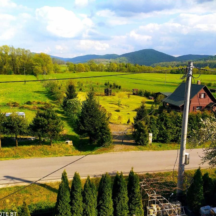 Agroturystyka Pod Kołami - B&B Myczkowce