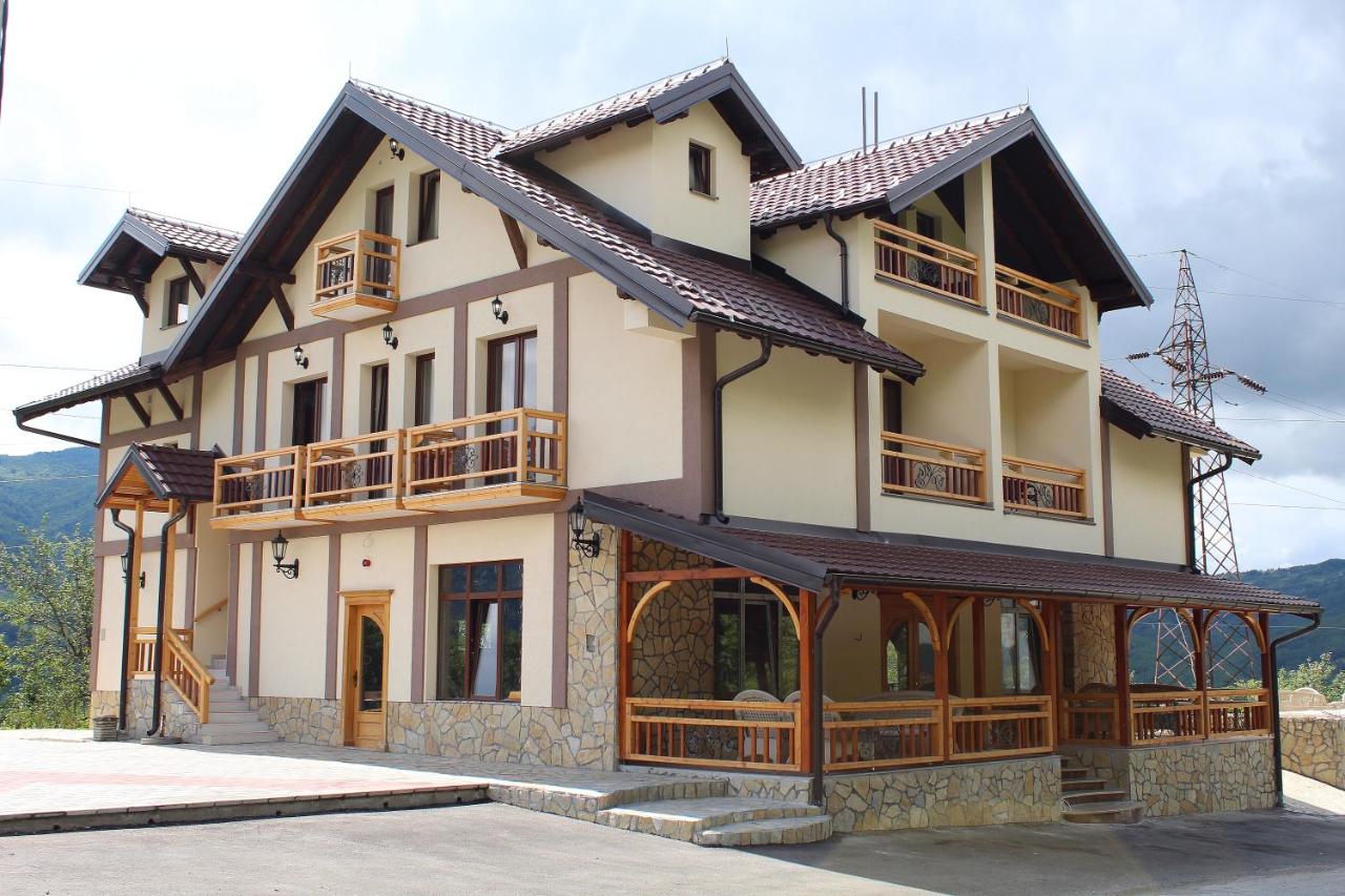 B&B Opština Priboj - Vila Madera Pribojska Banja - Bed and Breakfast Opština Priboj