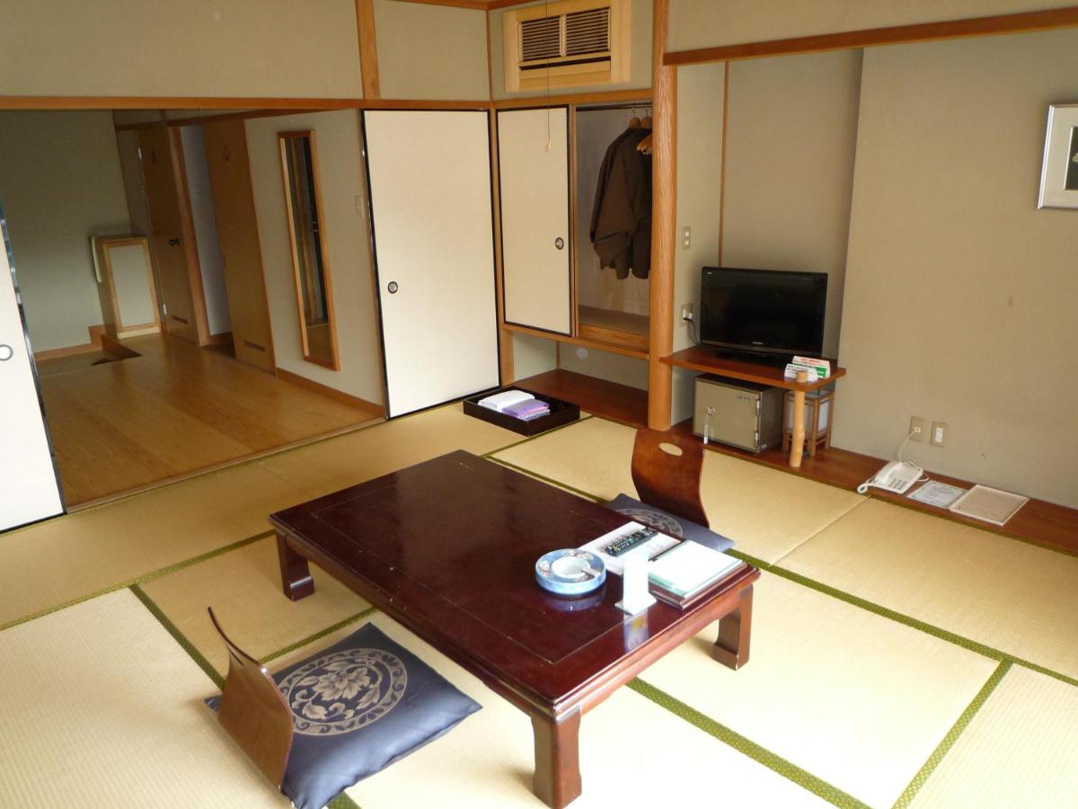 Japanese-Style Room - East Building