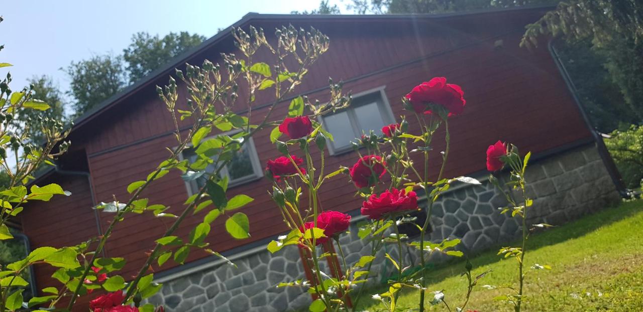 Chata SPOLUNAKOLE - Český ráj - B&B