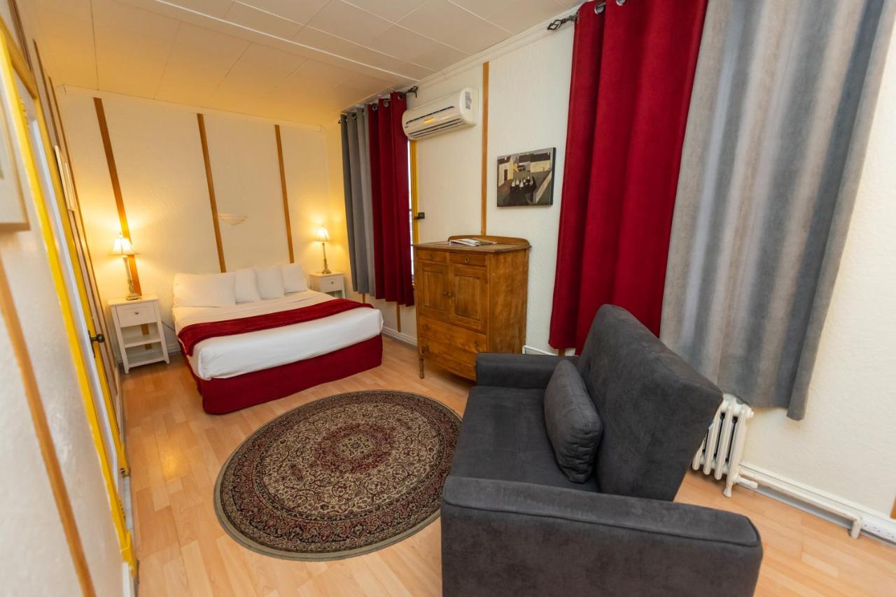 Camera Standard con 1 Letto Queen-Size o Alla Francese