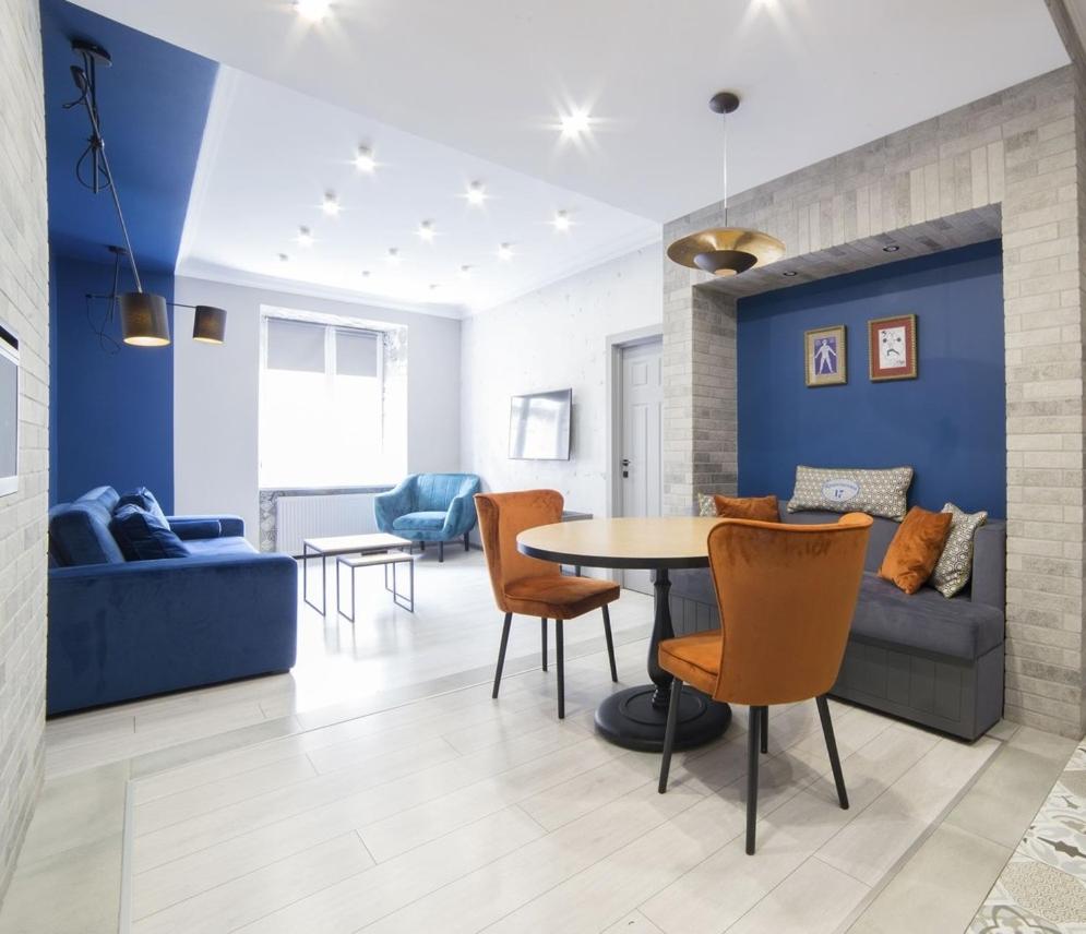One-Bedroom Suite