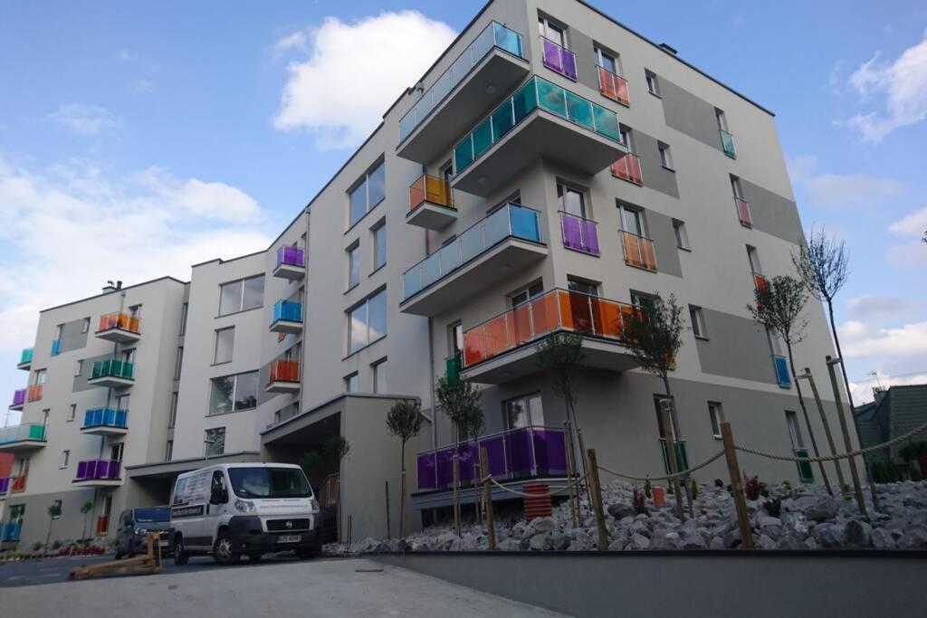 Apartament Nowoczesny Komfortowy Kustronia z Garażem Balkonem Wanną - B&B