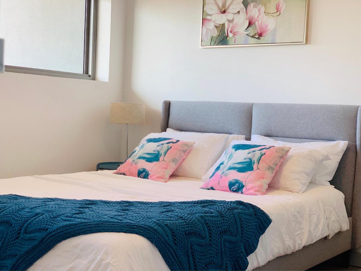 B&B Hornsby - Beautiful Home close to Shopping Mall and Train Hornsby - Bed and Breakfast Hornsby