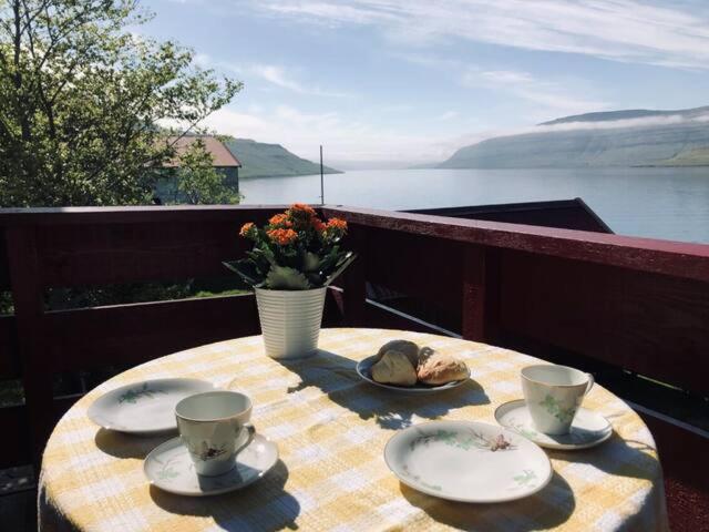 Holidayhouse by the sea - Chambres d’hôtes Selatrað