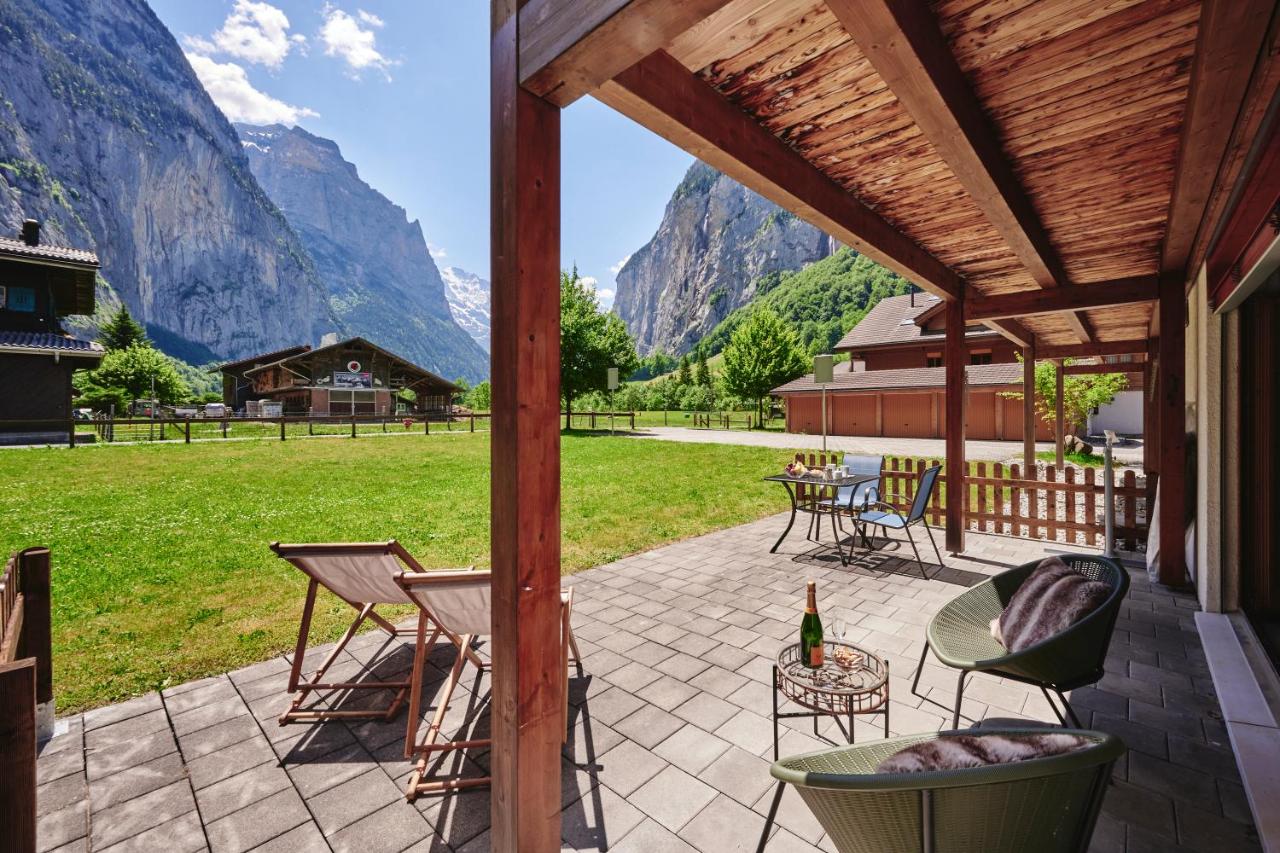 B&B Lauterbrunnen - Apartment Trümmelbach, Comfortabl & Cozy, Private Terrace with best views - Bed and Breakfast Lauterbrunnen