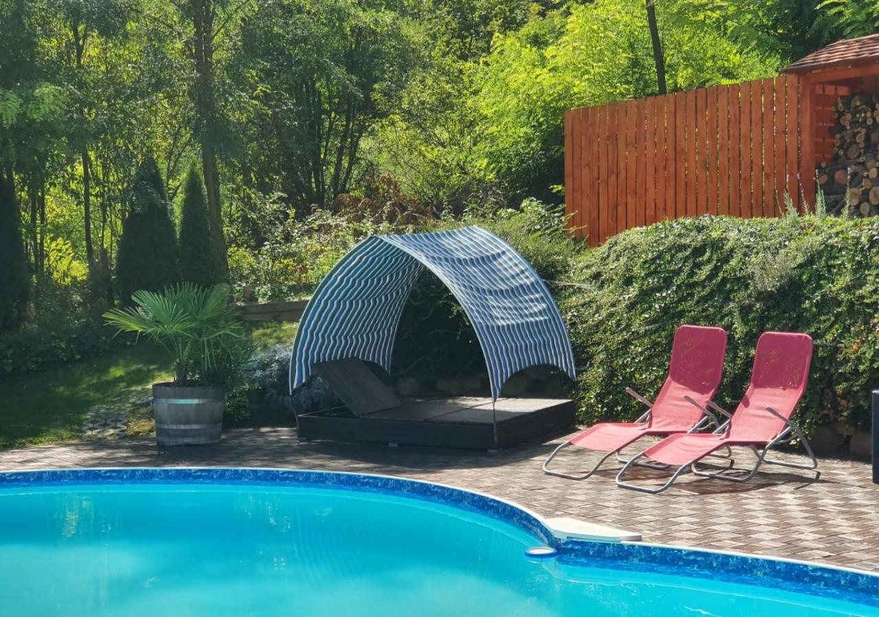 Vakantiehuis Casa Mama met prive zwembad - B&B