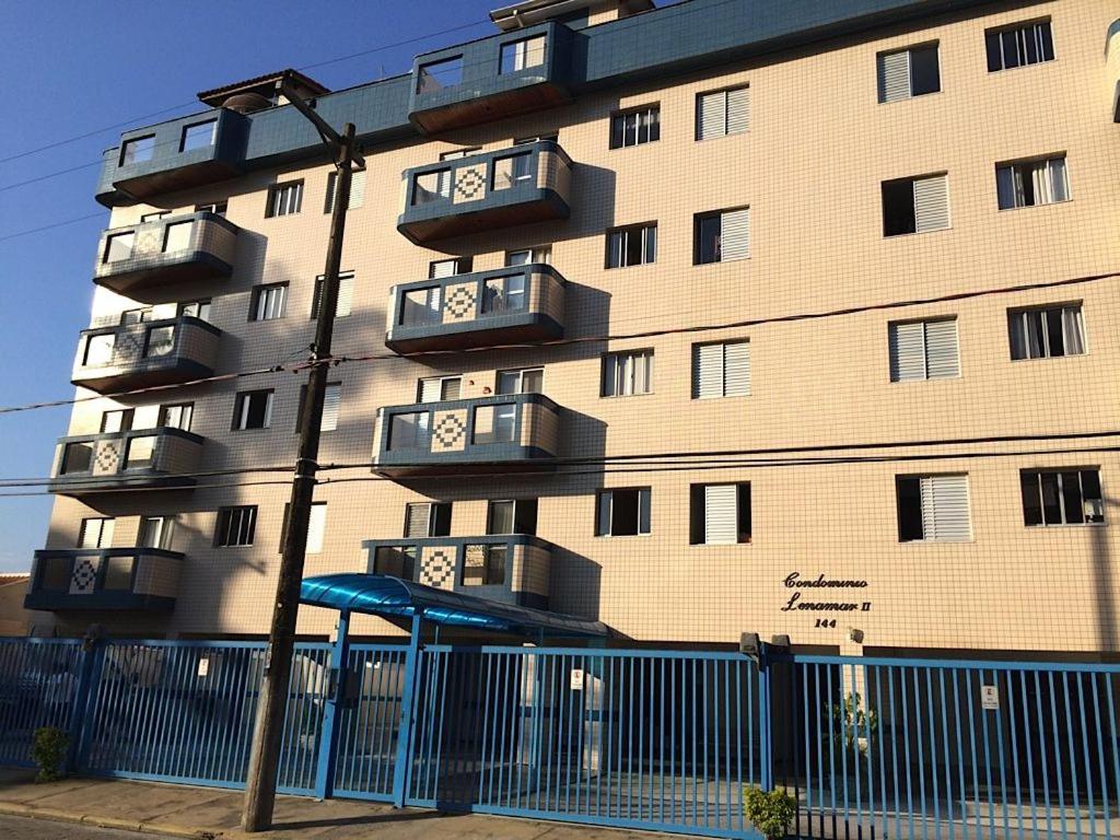 Apartamento a 100 metros da praia, bem localizado, com ar condicionado e Wi-fi -23 - Edifício Lenamar II - B&B