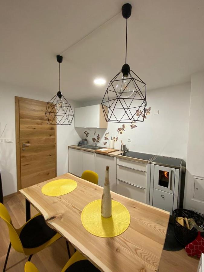 Apartma LUPIS - B&B Podvolovljek