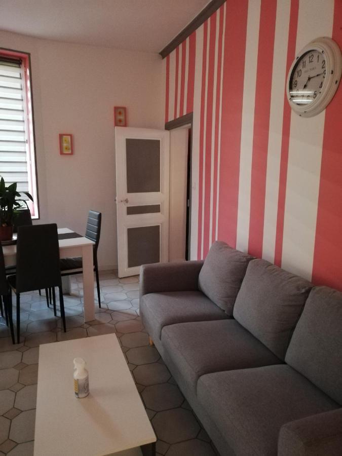 Sweet garden - Ferienwohnung La Fère