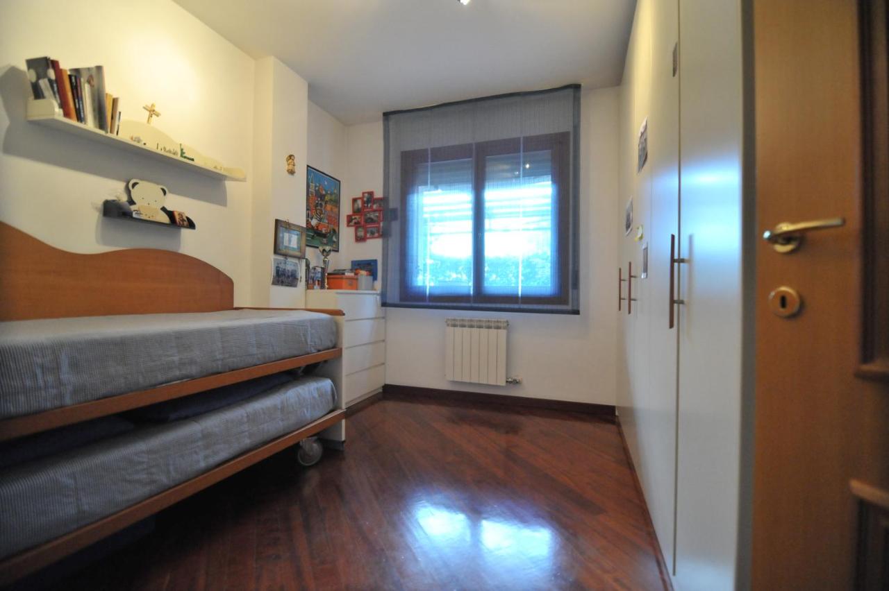 Appartamento con 3 Camere da Letto