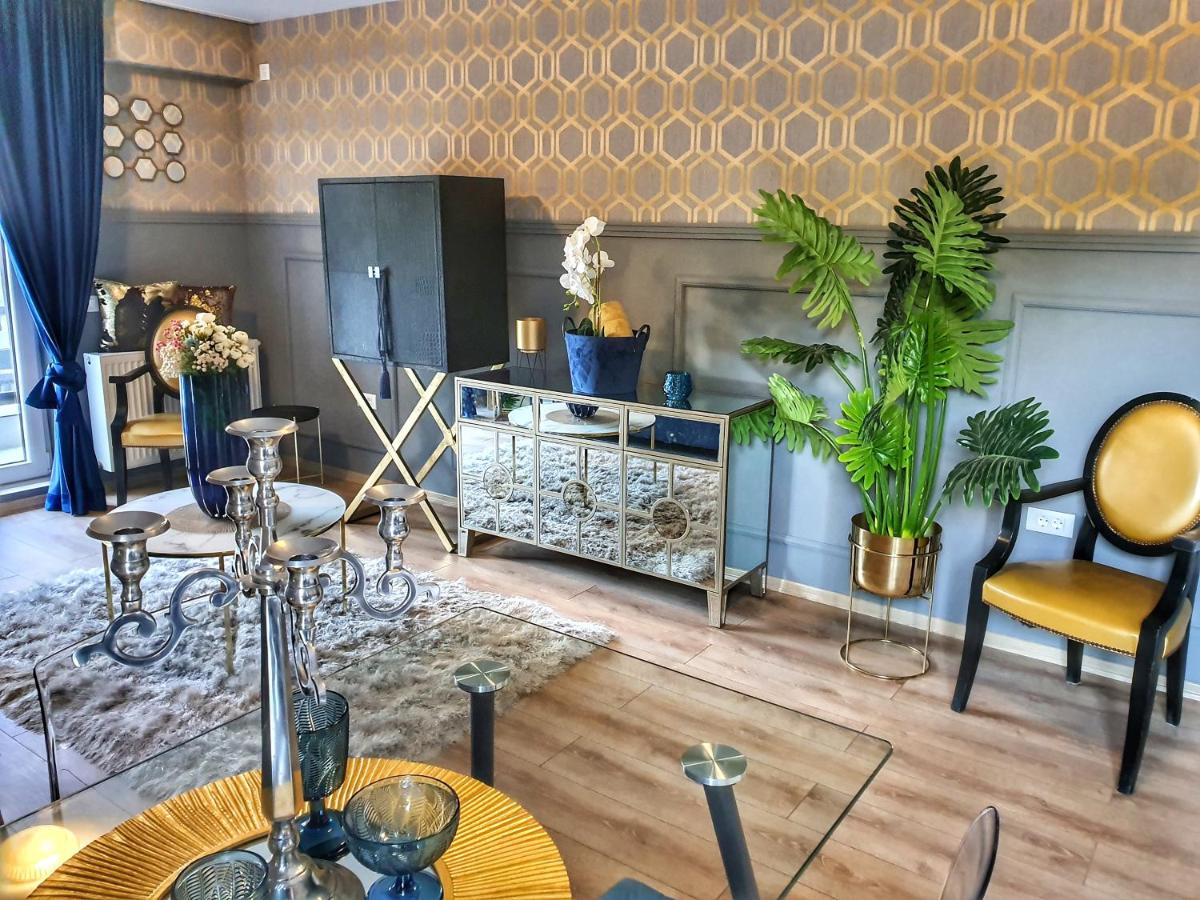 Portobella Airport Aparthotel - Self Check in - B&B Otopeni