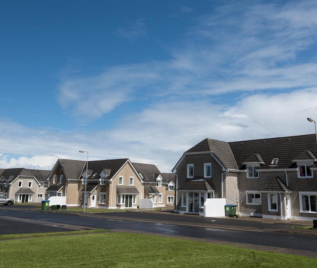 Moore Bay Holiday Homes No 18A by Trident Holiday Homes - B&B Kilkee