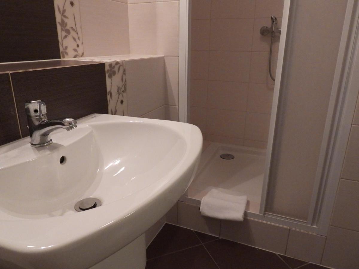 Single Room with Private Bathroom