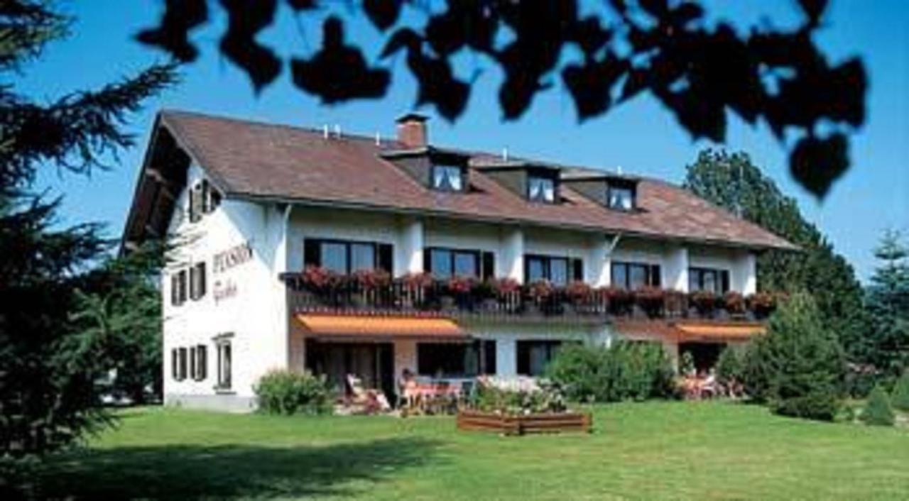 B&B Mauth - Pension & Fewos Fuchs - Bed and Breakfast Mauth