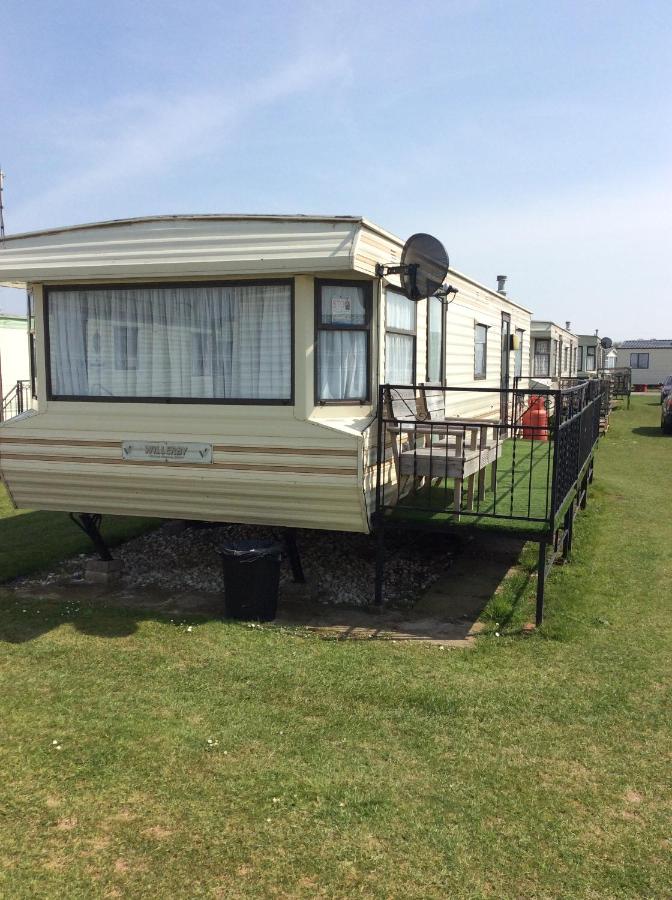 B&B Ingoldmells - L&g FAMILY HOLIDAYS 4 BERTH CORAL BEACH GEN FAMILYS ONLY AND LEAD PERSON MUST BE OVER 30 - Bed and Breakfast Ingoldmells