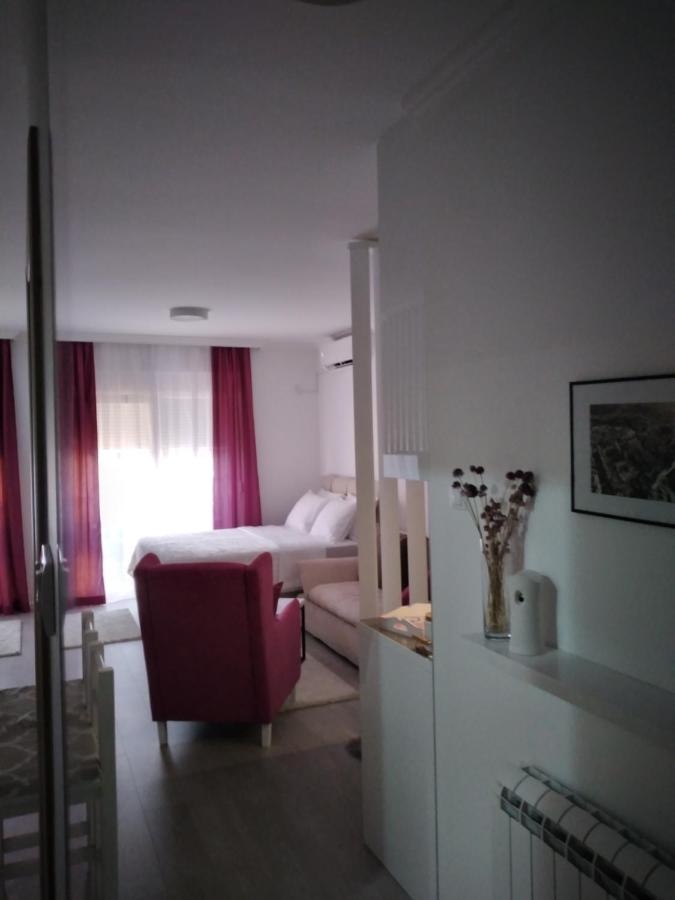 Studio apartman KATJA - Ferienwohnung Trebinje