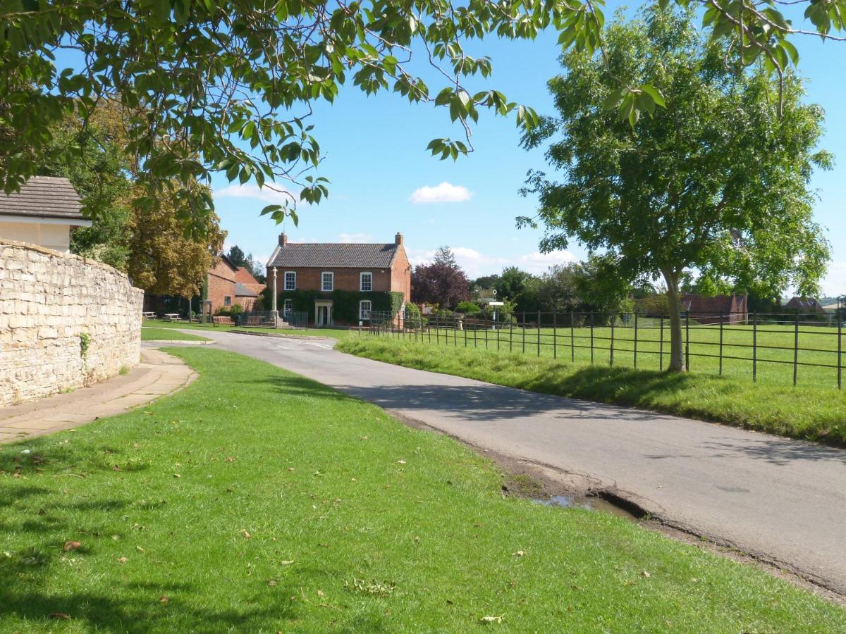 The Barn, Boutique Self-Catering Apartment - Belvoir Suite - B&B Allington