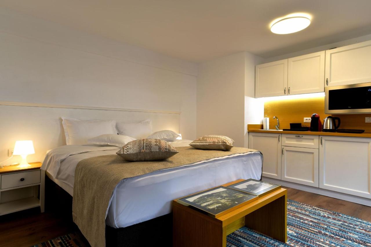 Habitación con cama extragrande - Adaptada para personas de movilidad reducida