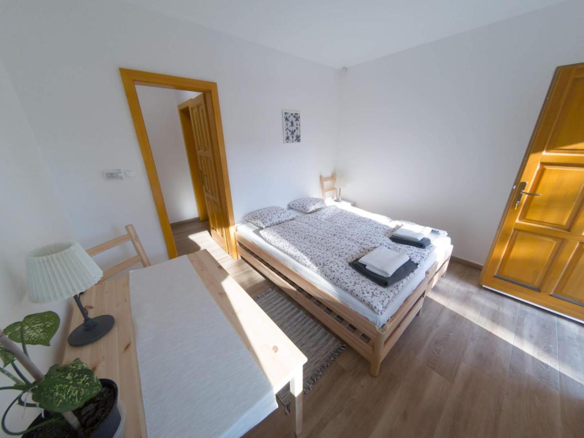 Twin Room with Private Bathroom