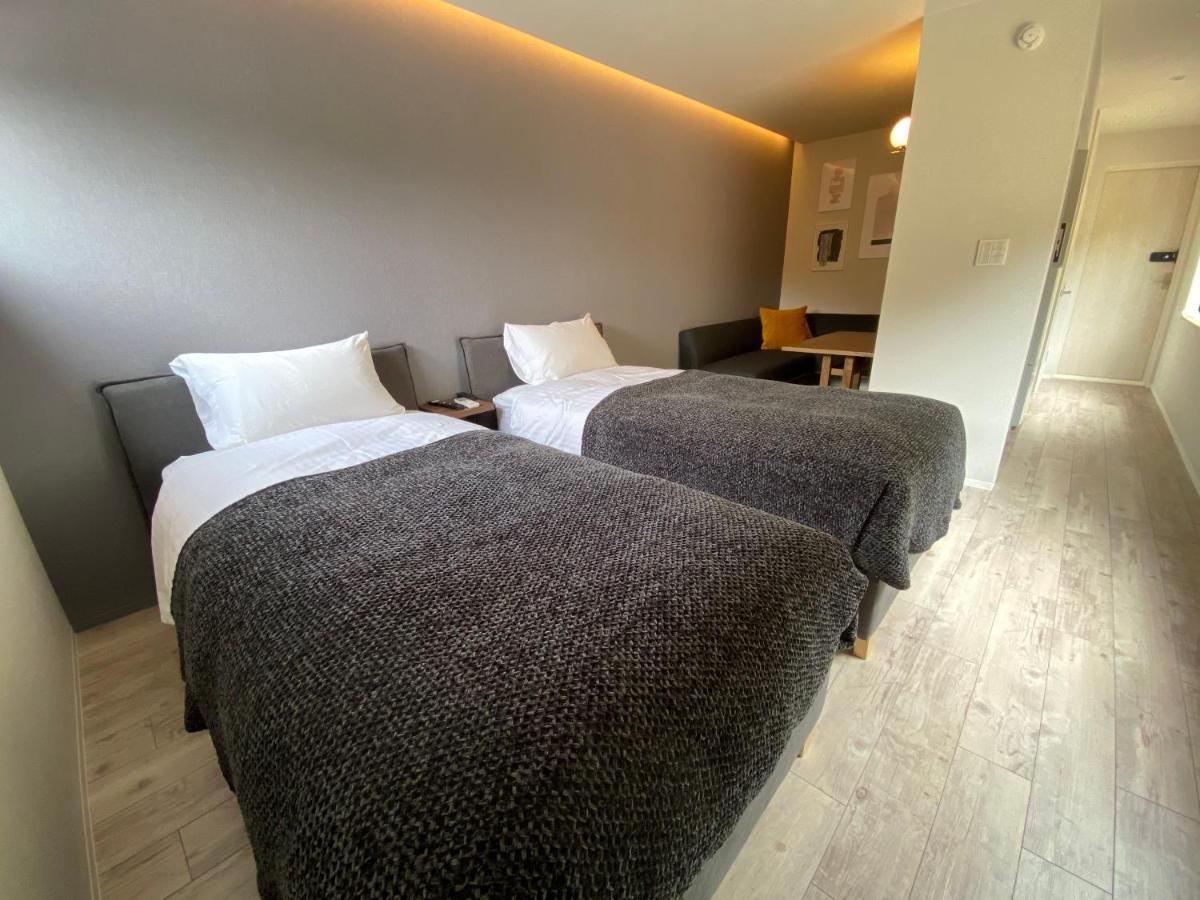 Twin Room with Mountain View