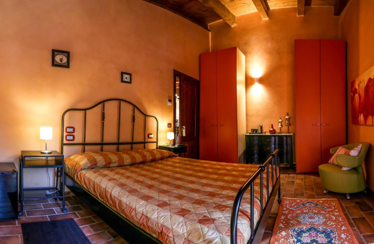 Deluxe Double Room with Shower