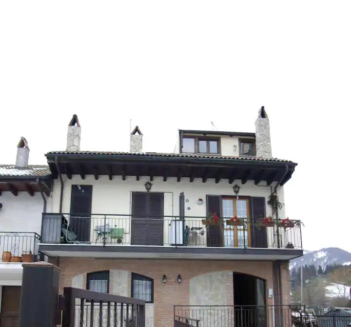 Casa Coccorico' Pescasseroli - B&B Pescasseroli