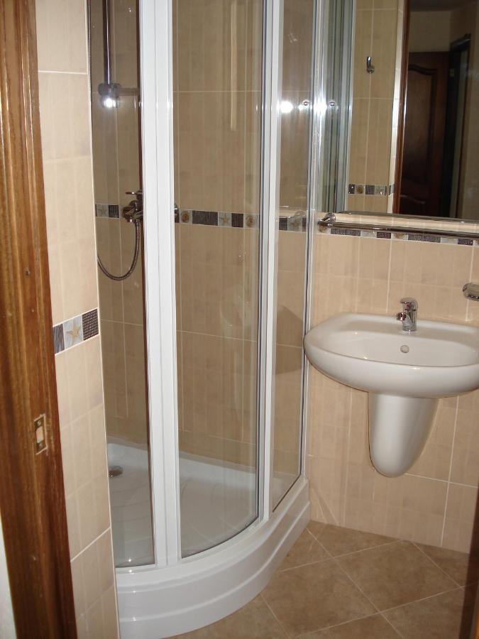 Mansard One-Bedroom Apartment - 4th Floor without Elevator 