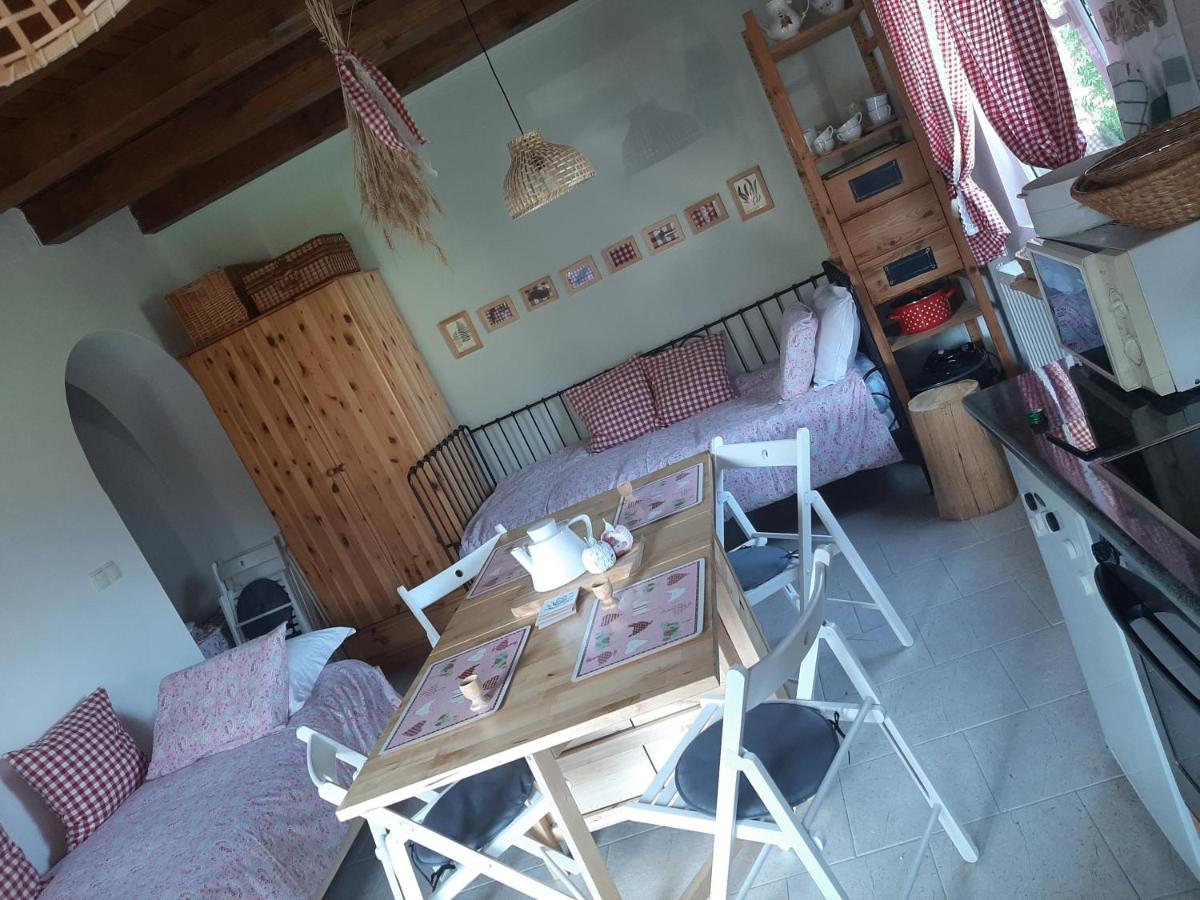 HIŠA ANTONIJA-APARTMA IRINKA - B&B Fokovci