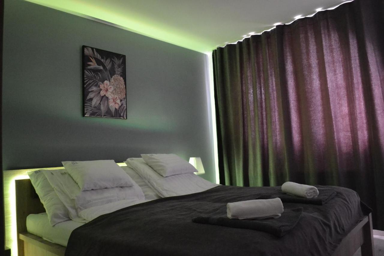 B&B Debrecen - Főnix Design Rooms - Bed and Breakfast Debrecen