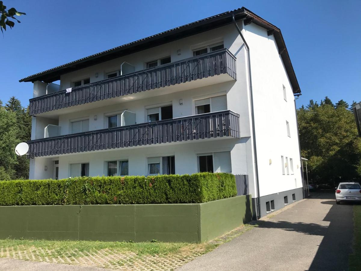 Appartement met 1 Slaapkamer en een Balkon