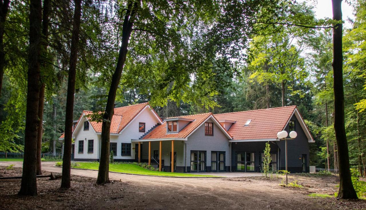 B&B Vierhouten - Villa Woudstee - Bed and Breakfast Vierhouten