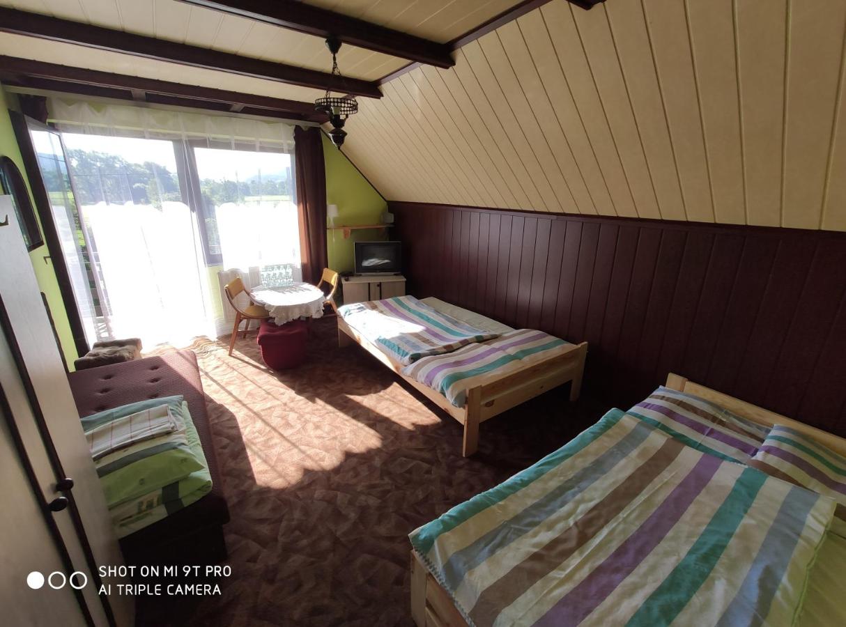 Habitación Cuádruple con balcón