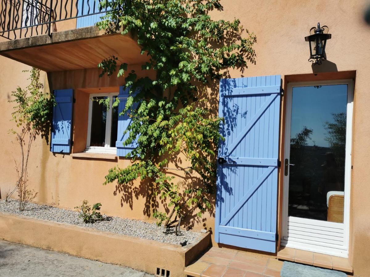 Appart "Pins & parasol", piscine chauffée et bain à remous - B&B