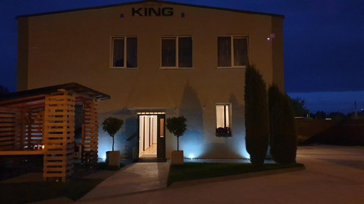 KING Guest Inn - Bed and Breakfast Drawsko Pomorskie